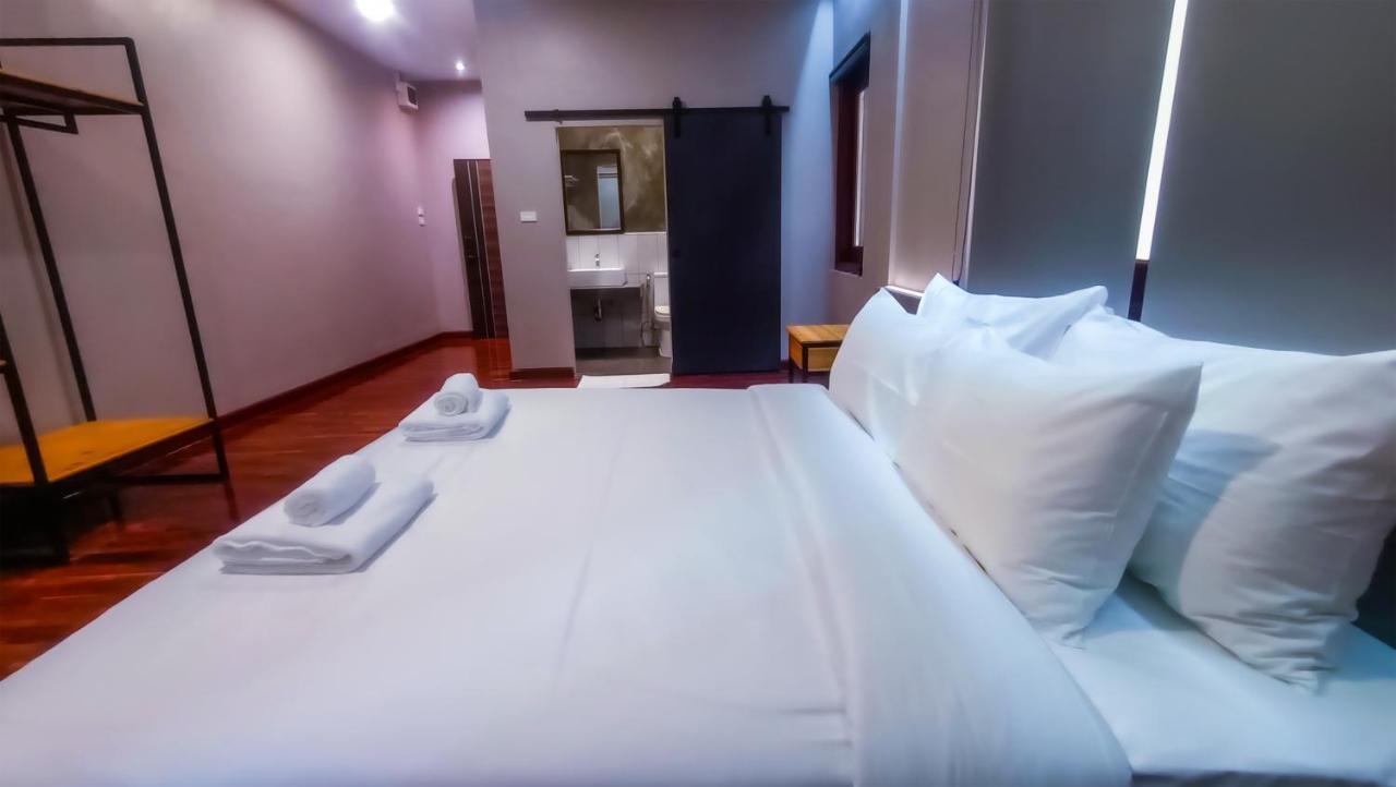 The Riva Vientiane Hotel Εξωτερικό φωτογραφία