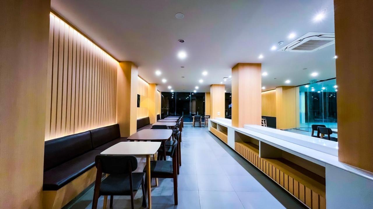 The Riva Vientiane Hotel Εξωτερικό φωτογραφία