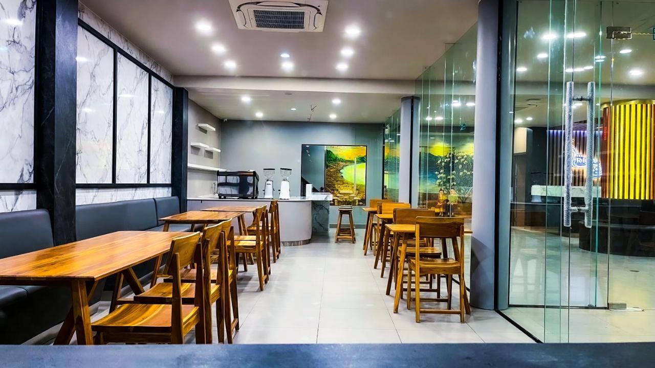 The Riva Vientiane Hotel Εξωτερικό φωτογραφία