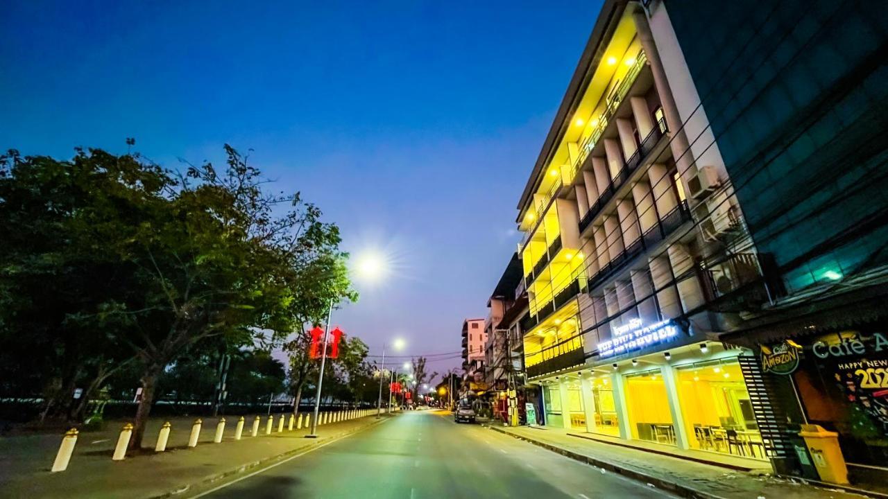 The Riva Vientiane Hotel Εξωτερικό φωτογραφία