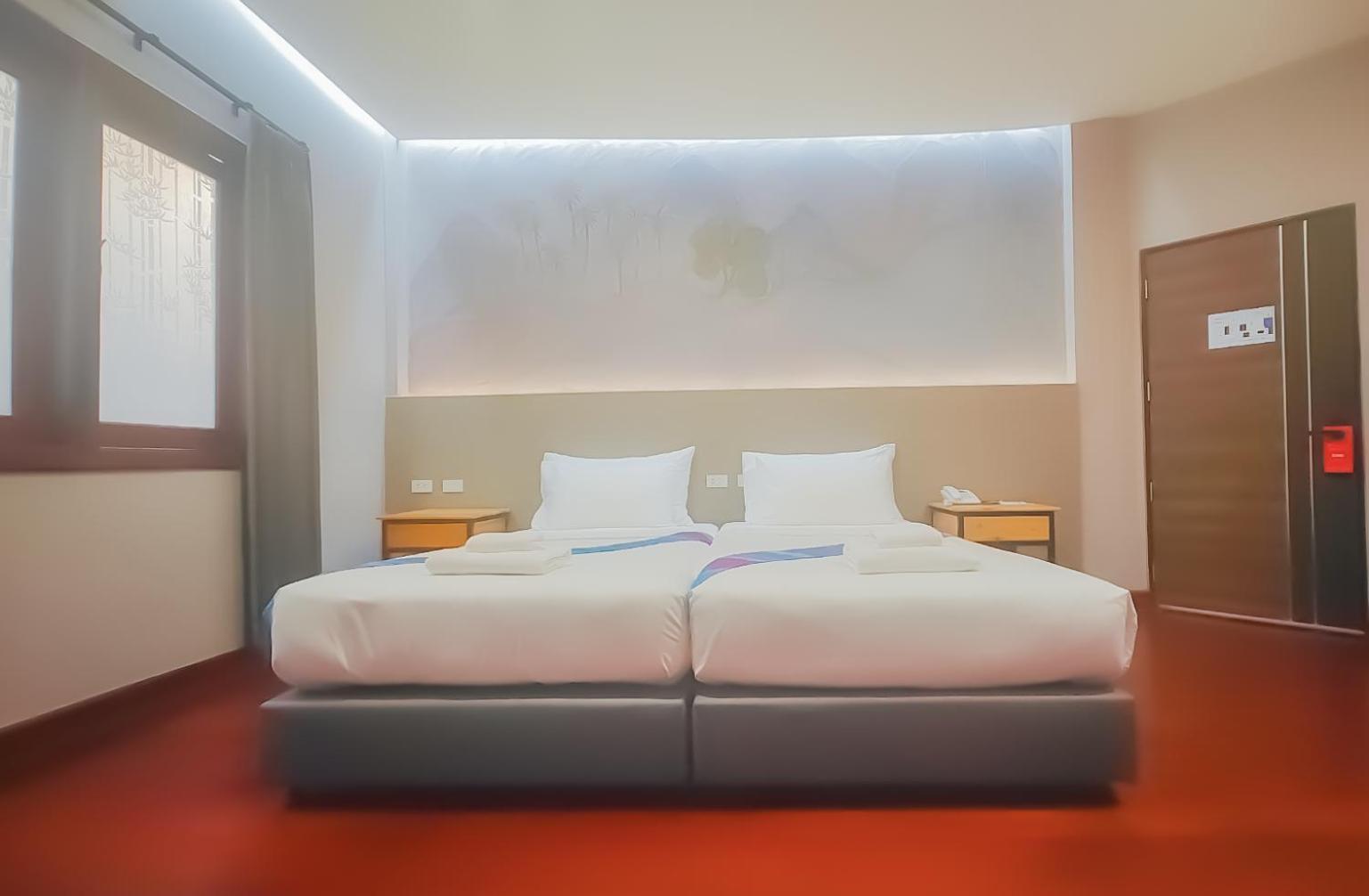 The Riva Vientiane Hotel Εξωτερικό φωτογραφία
